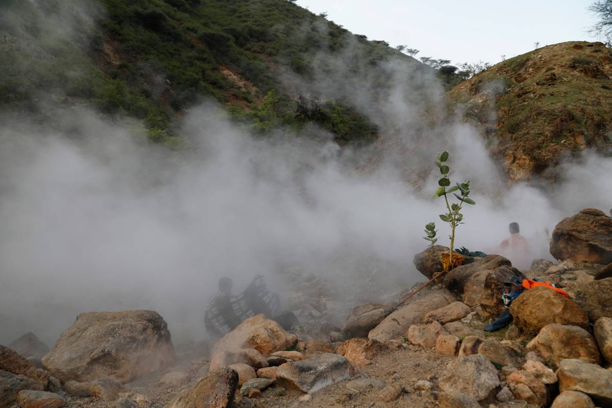 Awayitu hot spring, natural thermal wonder in Jille Timuga District